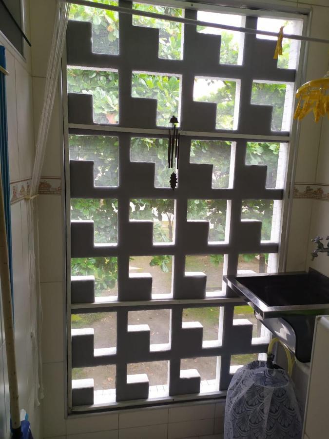 Guaruja Enseada - Apto 200M Da Praia - 02 Dorm. Wi-Fi + Ar + Estacionamento Zewnętrze zdjęcie