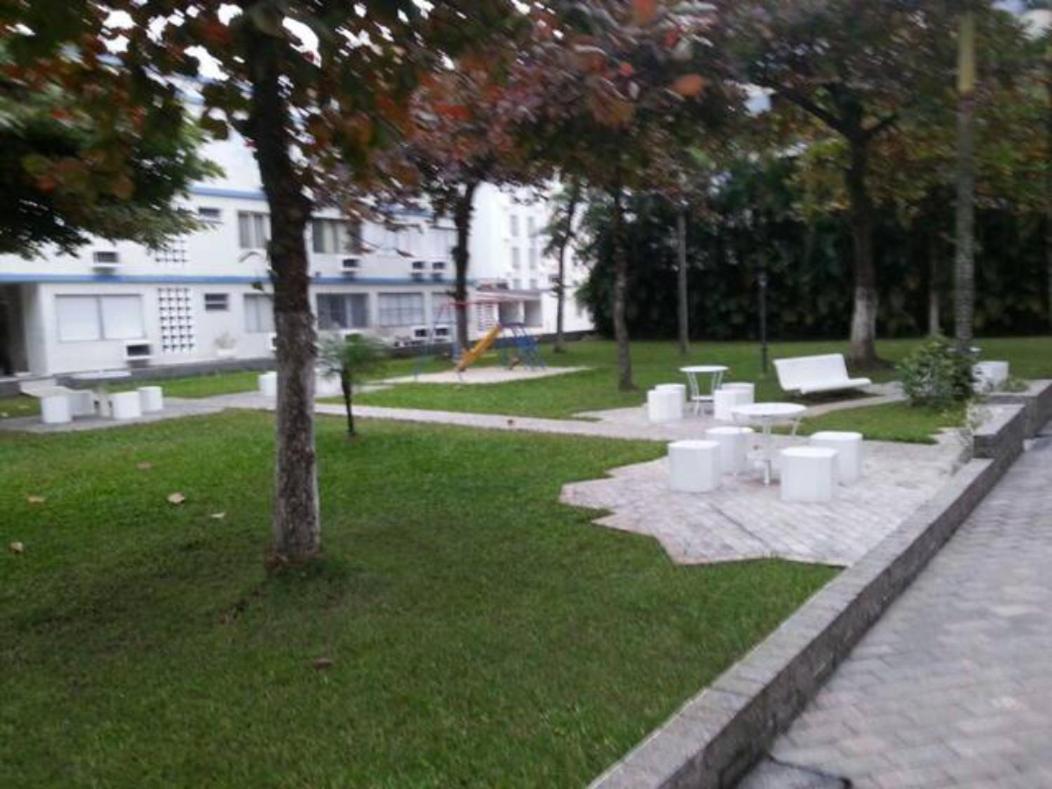 Guaruja Enseada - Apto 200M Da Praia - 02 Dorm. Wi-Fi + Ar + Estacionamento Zewnętrze zdjęcie